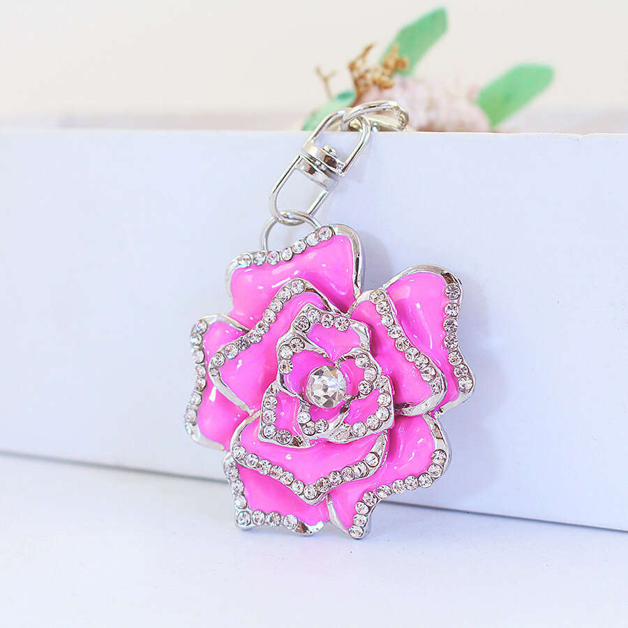 Cute Rhinestone Jewelry Rose Car Women's Bag Buckle Accessories Flower Metal Pendant Keychain 679