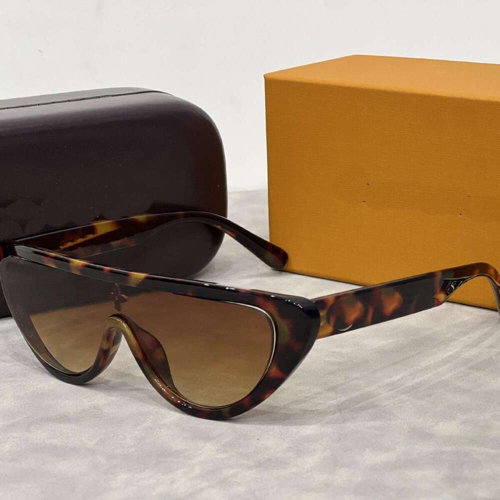 Sunglasses 25 One-piece Cat Eye Trendy Modern Unisex Versatile Elegant