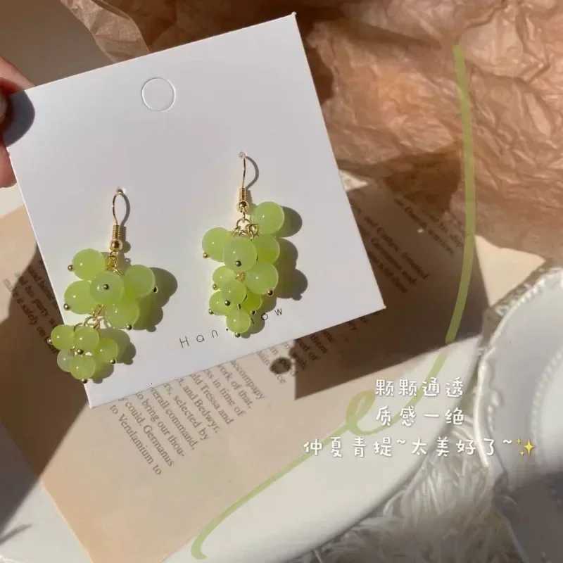 Fashion Grape Earrings For Women Simple Cute Fruit Drop Dangle Hook Earring Party Trendy Jewelry Accessories Gift Y250812