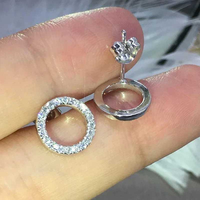 Korean Fashion Versatile Dazzling Circle Stud Earrings with Crystal Cubic Zirconia Minimalist Earrings for Teens Womens Jewelry Y250812