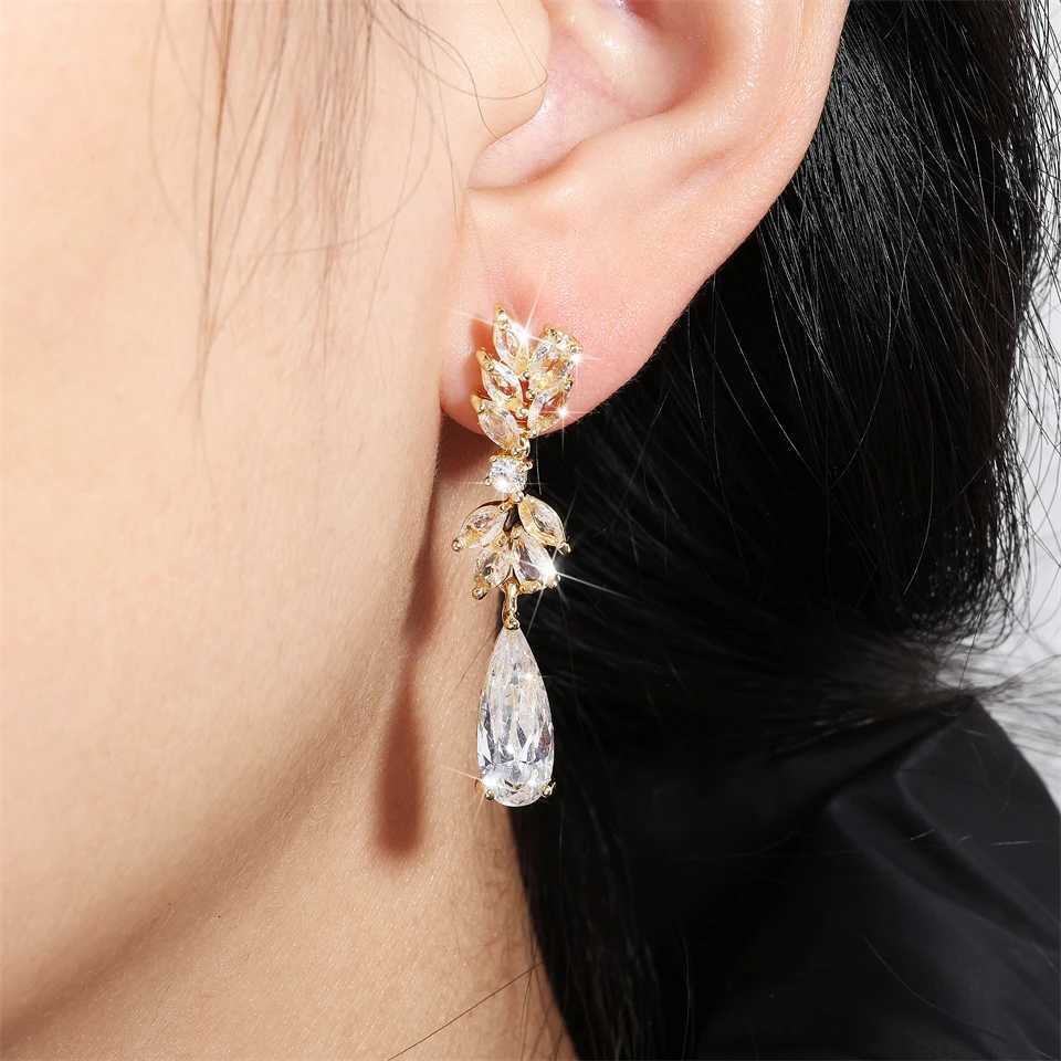 ZAKOL White Zircon Dangle Earrings for Women Shinny Water Drop Crystal Flower Pendant Earring Bridal Wedding Jewelry Y250812