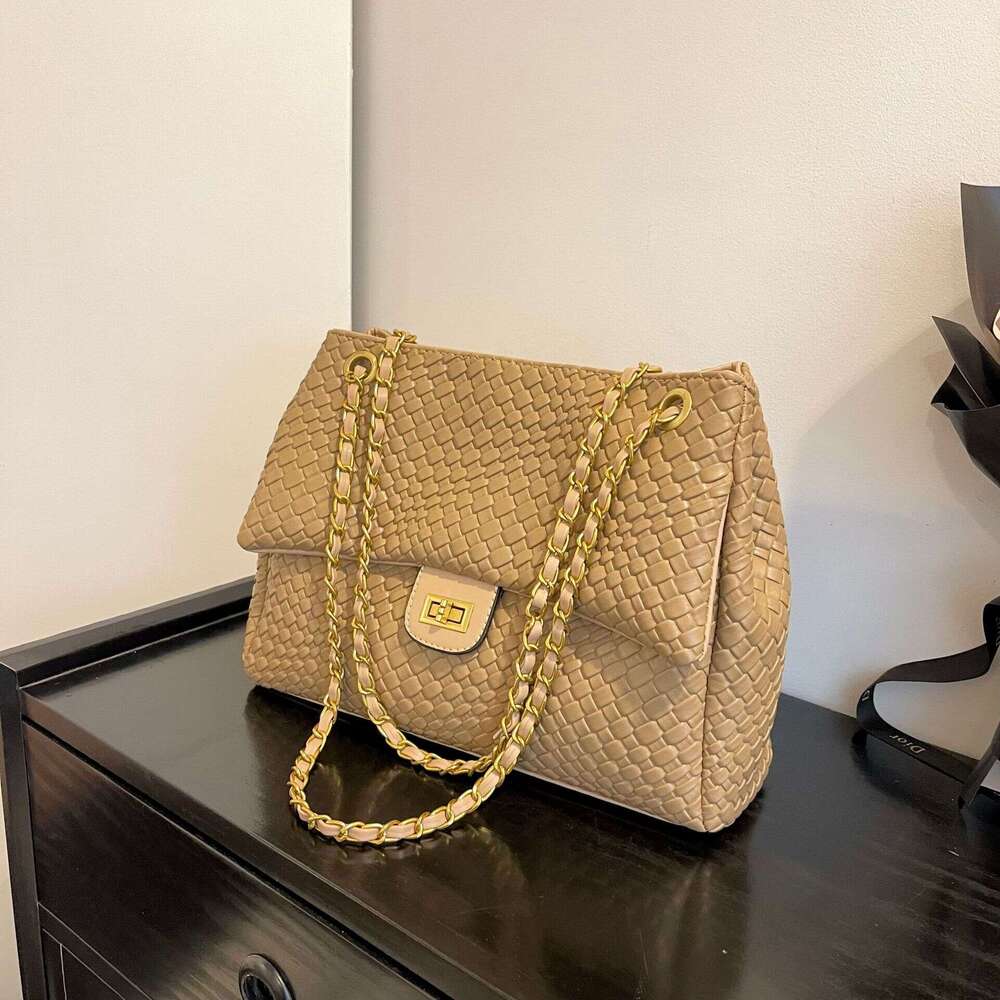 Luxury Woven Underarm for Designer Bags Women 2025 New Fashion Versatile Large Capacity Tote Commuter Shoulder Bag