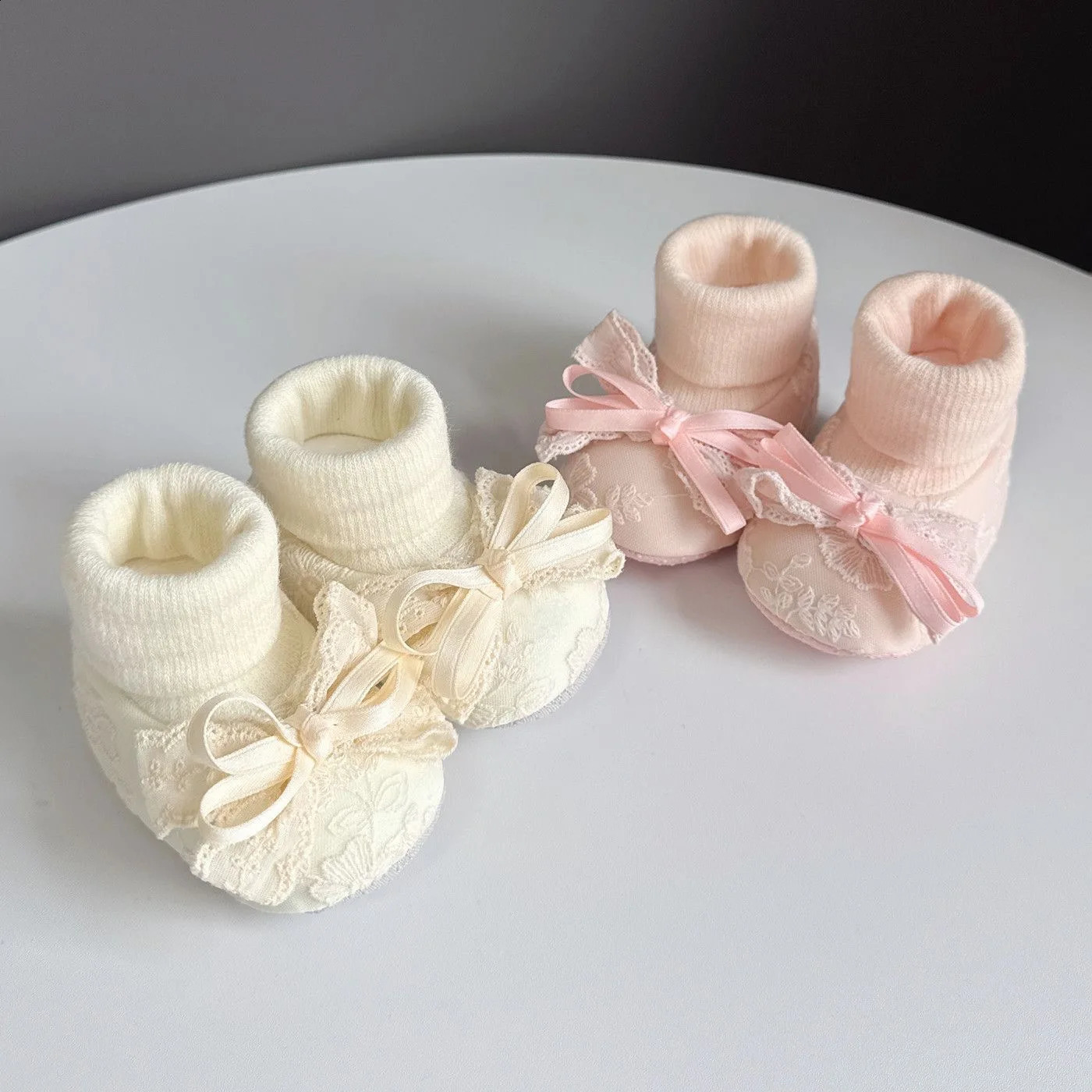 Fashion Style Baby Boots Cute High Quality Soft NonSlip Sole 01 Year Old born Walking Shoes 250812