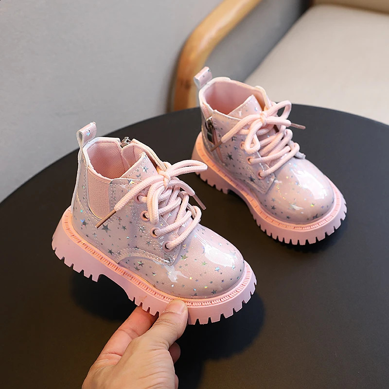 Children Autumn Boots Star Glimmer Platform Handsome Kids Boot Leisure Fashion Unisex Anklehigh Comfy Boys Girls Shoes 2130 250812
