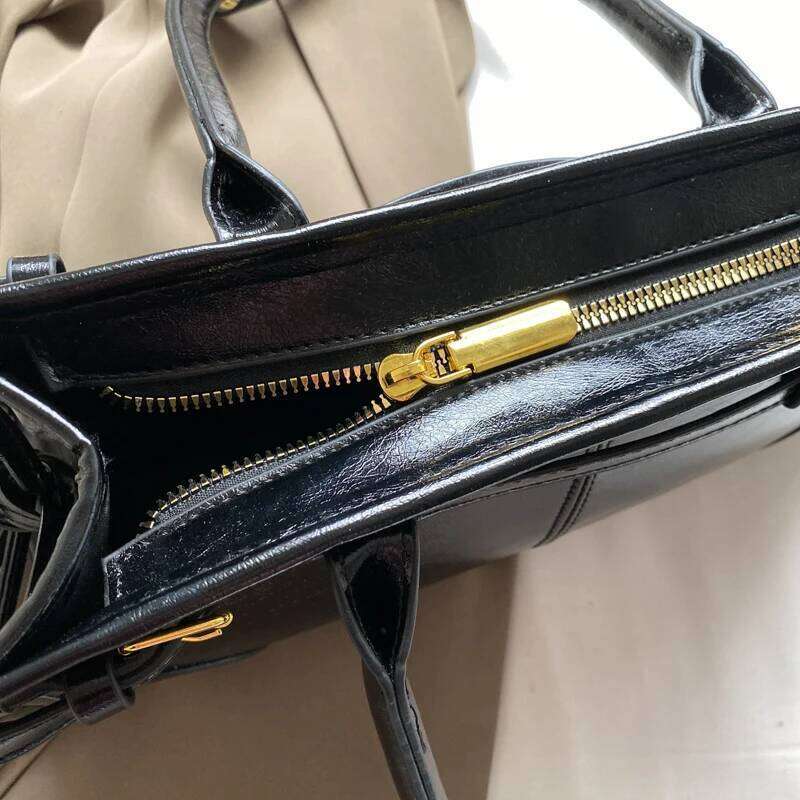 Hot Selling MOODS Belt Buckle Design Shoulder Bags For Women New Designer Pureses And Handbags Pure Color Large Capacity Shopper Designer Bags