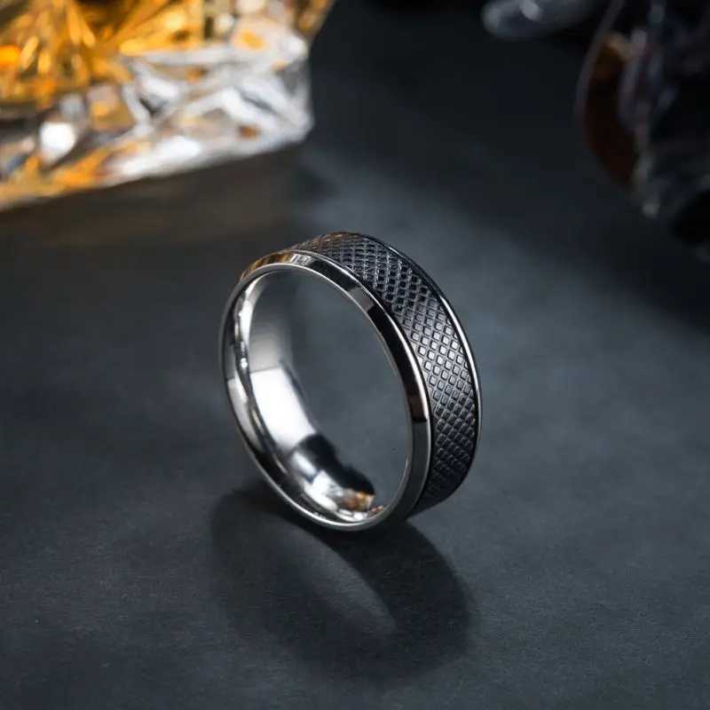 High Quality Stainless Steel Men Rings Western Titanium Steel Black White Ring For Fashion Jewelry W250812