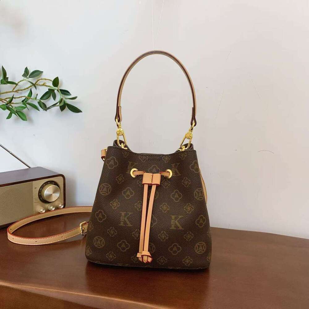 Gutiko 2025 New Women's Bucket High-End Versatile Crossbody Printed Elegant Drawstring Lucky Shoulder Bag