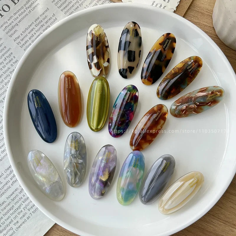 Fever bloggers same elliptical small hair clip Korean French side clip retro bangs clip duckbill clip cute temperament 250812