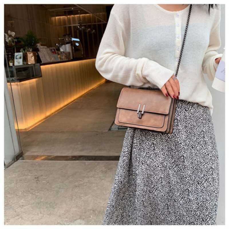 Designer Bag 2025 Luxury Bag, New Trendy Women's Bag, Fashionable Shoulder Bag, Handbag, Crossbody Bag, Versatile Evening Small Square Bag