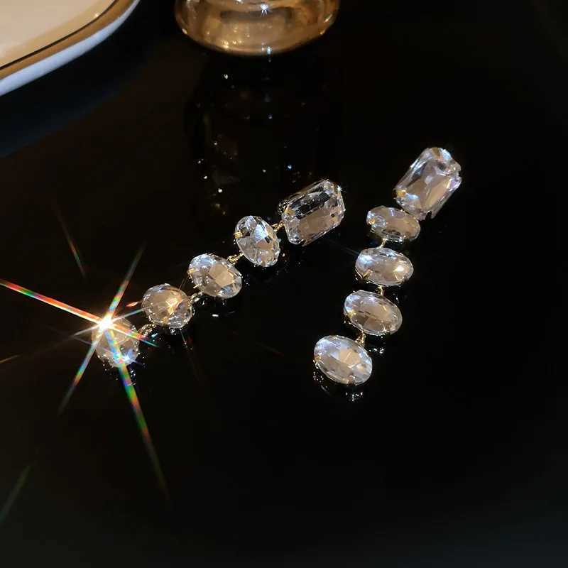 Shiny Colorful Rhinestone Long Tassel Earrings Women Fashion Geometric Square Drop Dangle Earrings Party Wedding Jewelry Gift Y250812