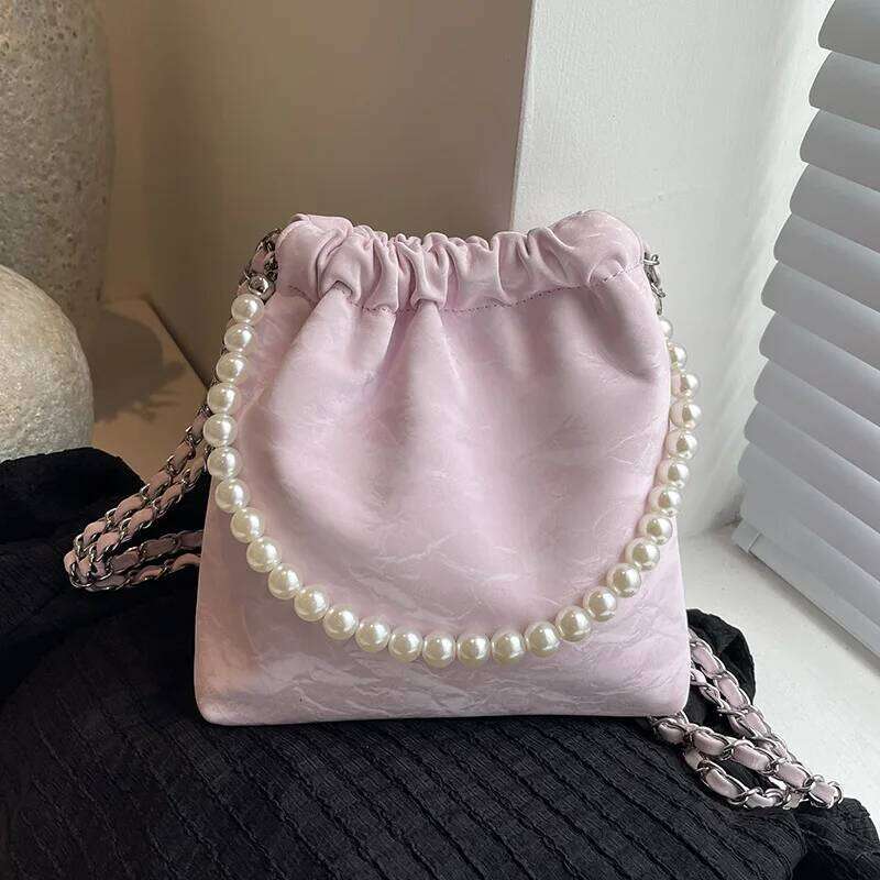 Hot Selling New Minimalist Pearl Handheld Wrinkle-Texture Phone Bag Versatile Commuter Simple Chain Crossbody Designer Bags