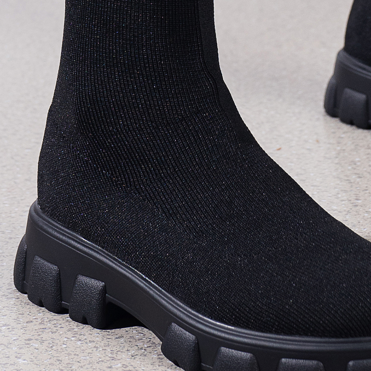 Free Shipping Designer New Plus Sizes 36-43 Knitted MidCalf Sock Boots Women 2025s Fall Winter Hot Style Round Toe Chunky Heel Martin Boots Military G