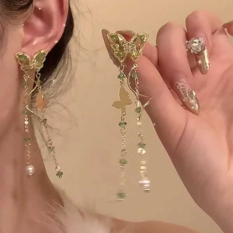 New Fashion Shiny Crystal Butterfly Long Tassel Earrings For Women Exquisite Zircon Pearl Elegant Temperament Earring Jewelry Y250812