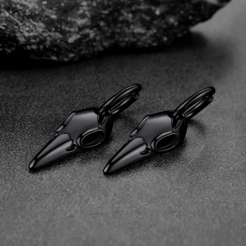 1 pair of hypoallergenic stud earrings for men stainless steel punk Gothic Crow stud earrings. 250812