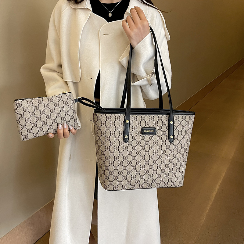 Free Shipping Designer New Women's Tote Bag Large Capacity Korean Luxury Vintage Mother And Child Handbag Retro Versatile Shoulder Bag Casual Sho