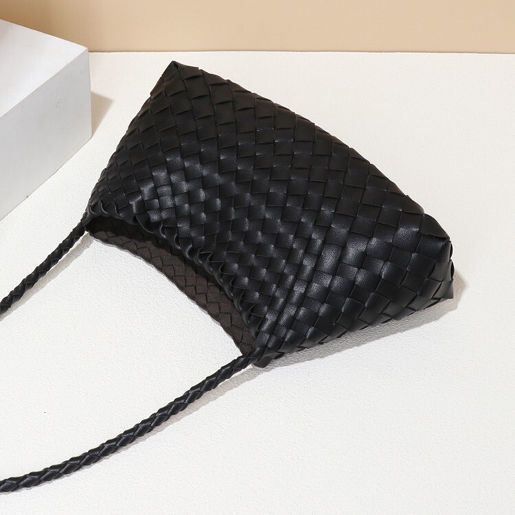 2025 New Women's Handbag Designer Shoulder Bag Unique Crescent shaped Bag