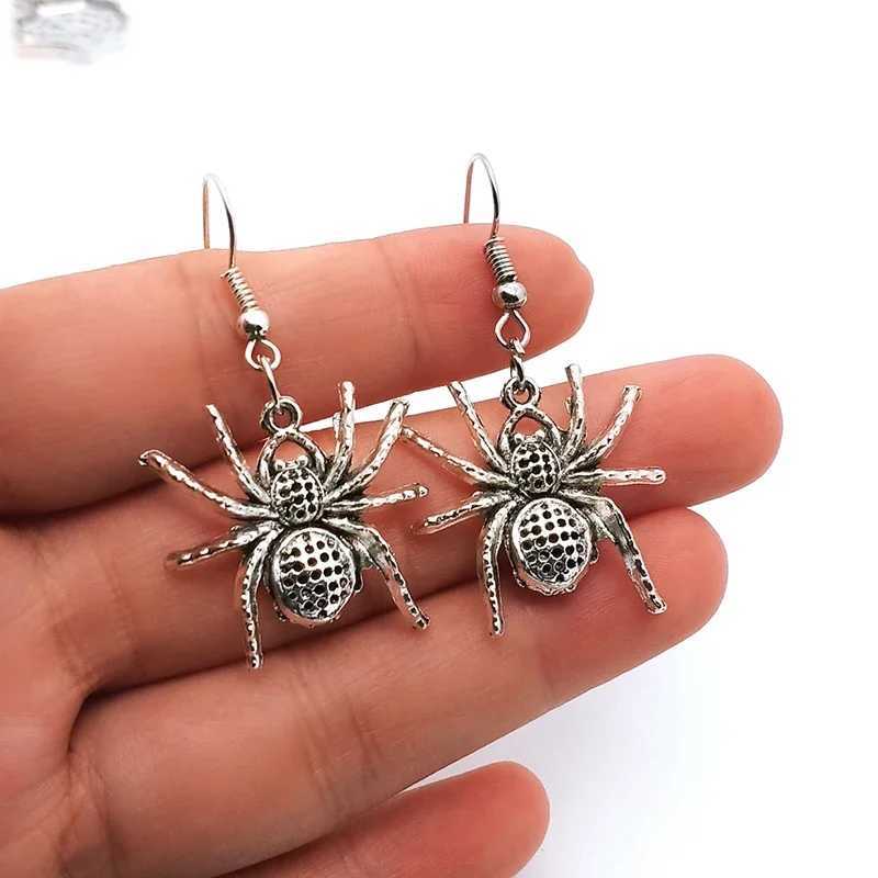 new fashion Asymmetrical Spider and spider web dangle earrings for women punk goth gothic jewelry for Halloween B-5 Y250812