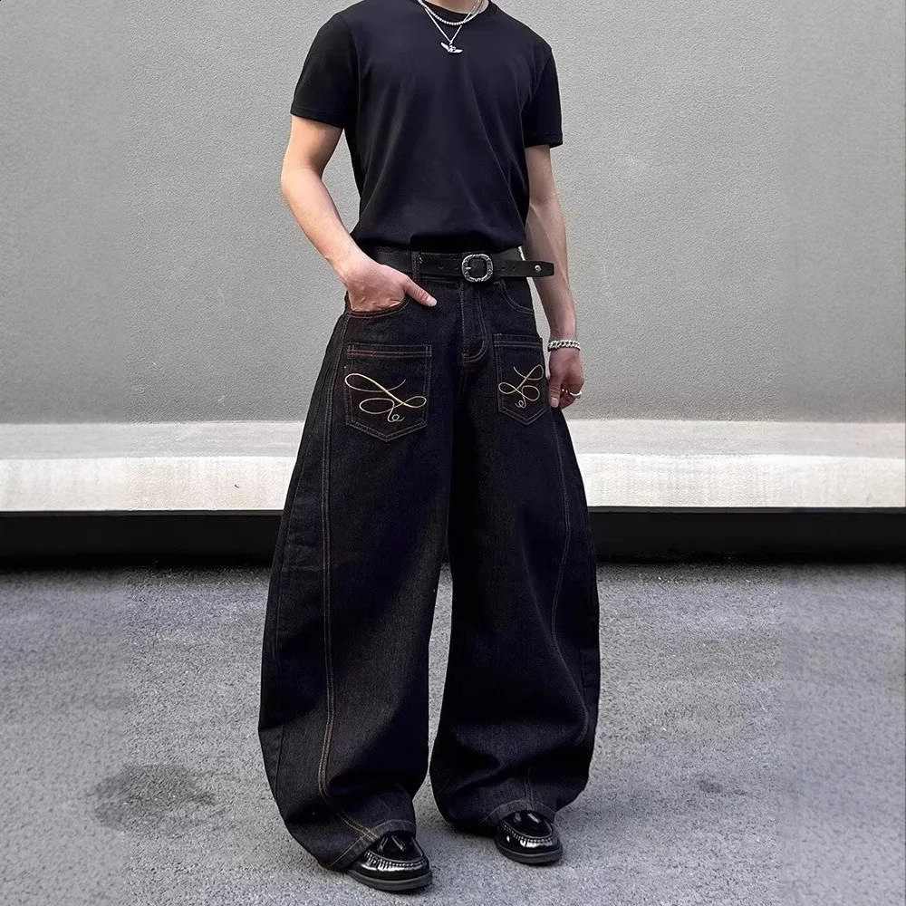 2025 Summer Mens Y2k Pocket Decoration Jeans Harajuku Retro Fashion Trend Street HipHop Casual Loose Niche Bottoms 250808