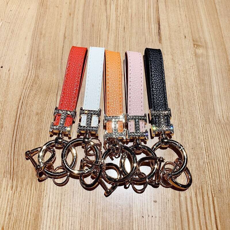 Inlaid Dia Creative for Women with Horseshoe Buckle Metal Strap Key Pendant Leather Backpack Decoration Keychain