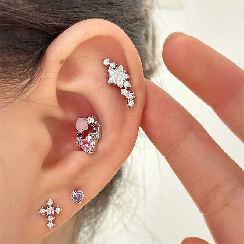 1pcs Quality Shiny Zircon Arc ShAPed Cochlear Ear Bone 316L StainlESS Steel Earring for Women Waterproof Hypoallergenic Y250812