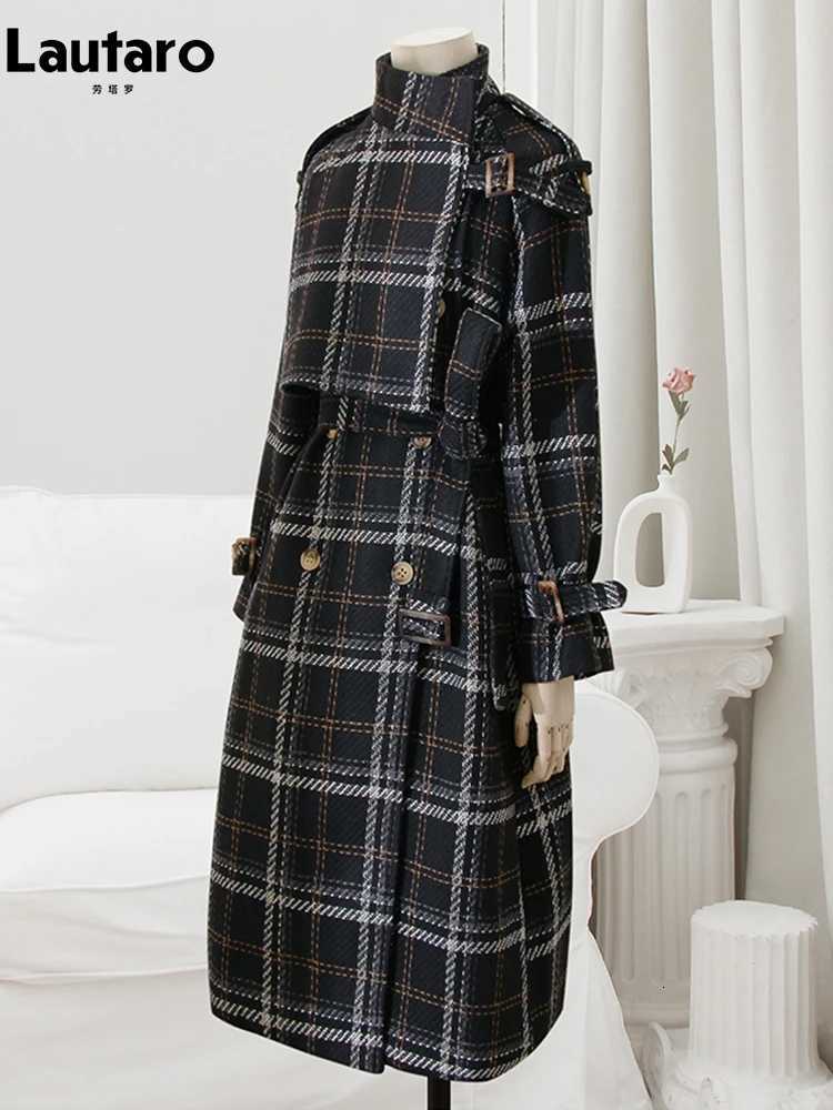 Lautaro Autumn Winter Long Loose Warm Plaid Wool Blends Trench Coat for Women Raglan Sleeve Belt Double Breasted Woolen Overcoat Z250813
