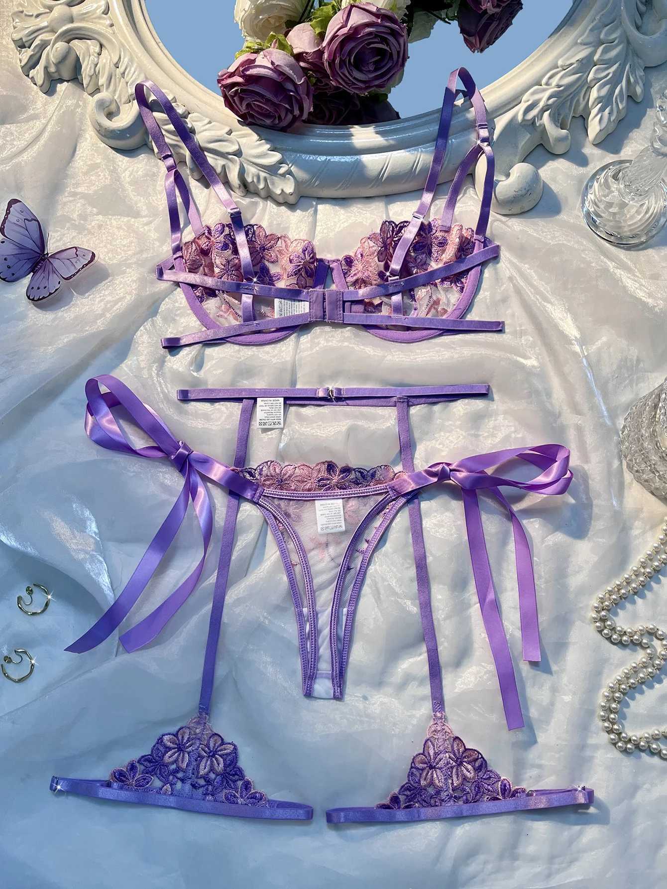 3 Piece Set Strap Steel Support Sexy Tie Underwear Lace Embroidered Flower Intimate Apparel Tight Bustier And Thong EnsembleXJ250812