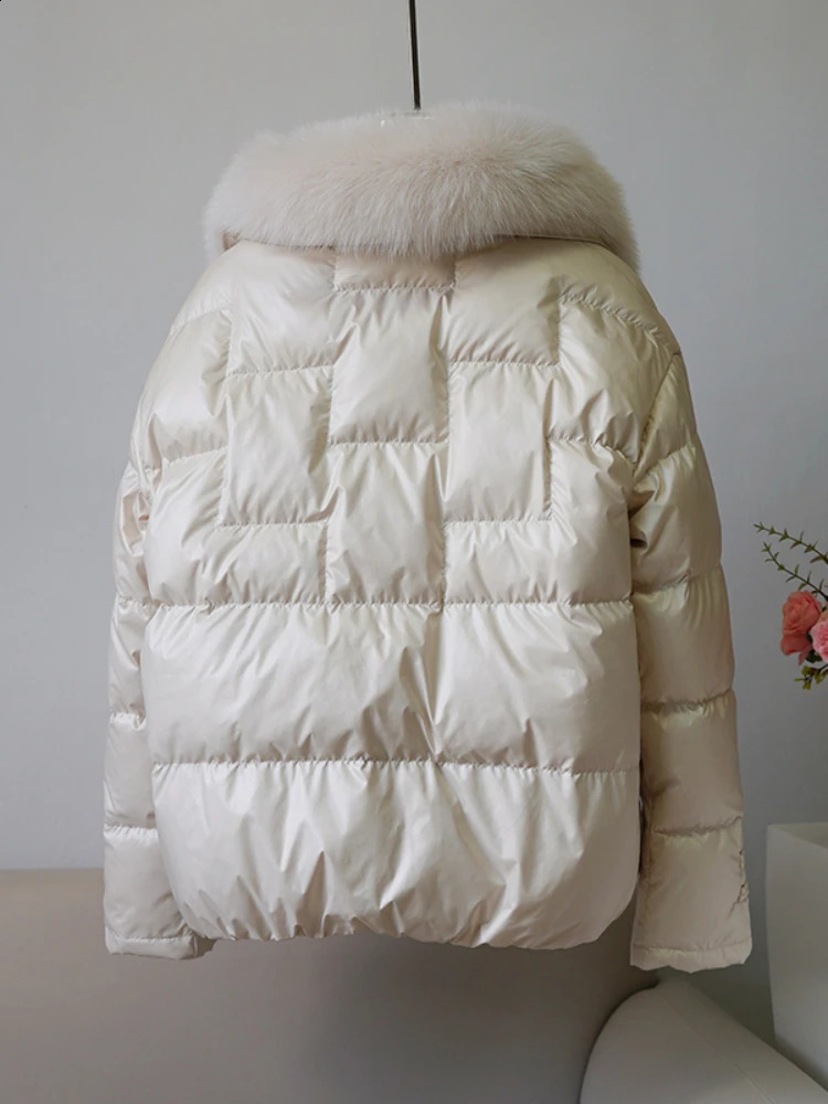 Natural Fox Fur Collar 90% Duck Down Coat Streetwear Mink Hair Fashion Winter Jacket Women Thick Warm Down Jacket Women 250811