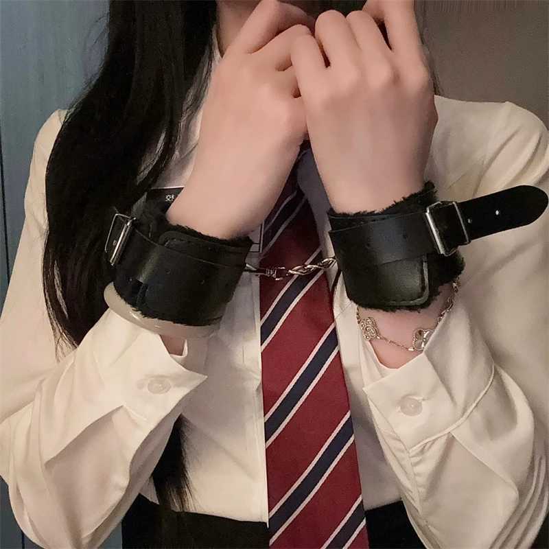 PU Leather Handcuffs Sex Bondage Handcuffs Restraint Exotic Bracelet BDSM Female Adult Sex Toy Wrist Hand Cuffs Product XJ250813
