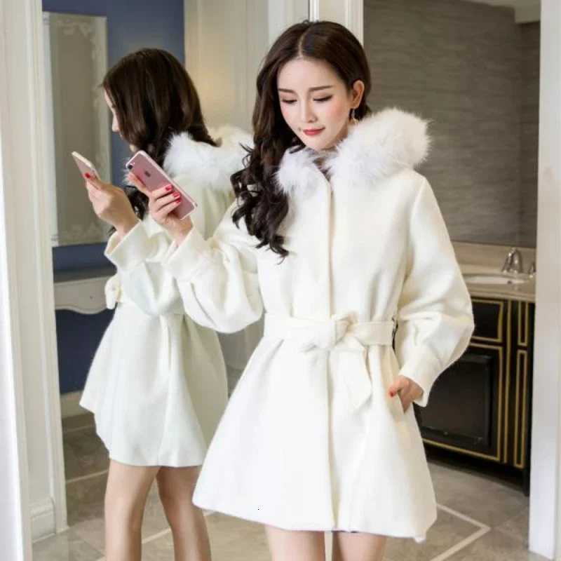 Winter New Outwear Pink Woolen Collar Overcoat Hooded Thick Woolen Jacket Womens Mid-length Parkas Drawstring Tweed Sweet Coat Z250813