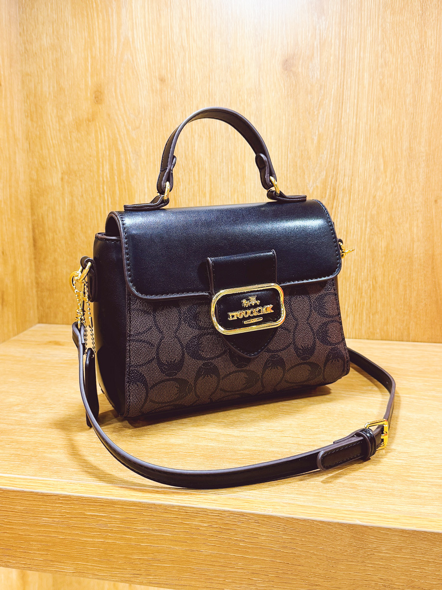 Vintage - style Fashion Handbags for Women 2025 Models High - end Sense Niche Small Square Bags Best - selling Exquisite Shoulder Bags and Cross - bod