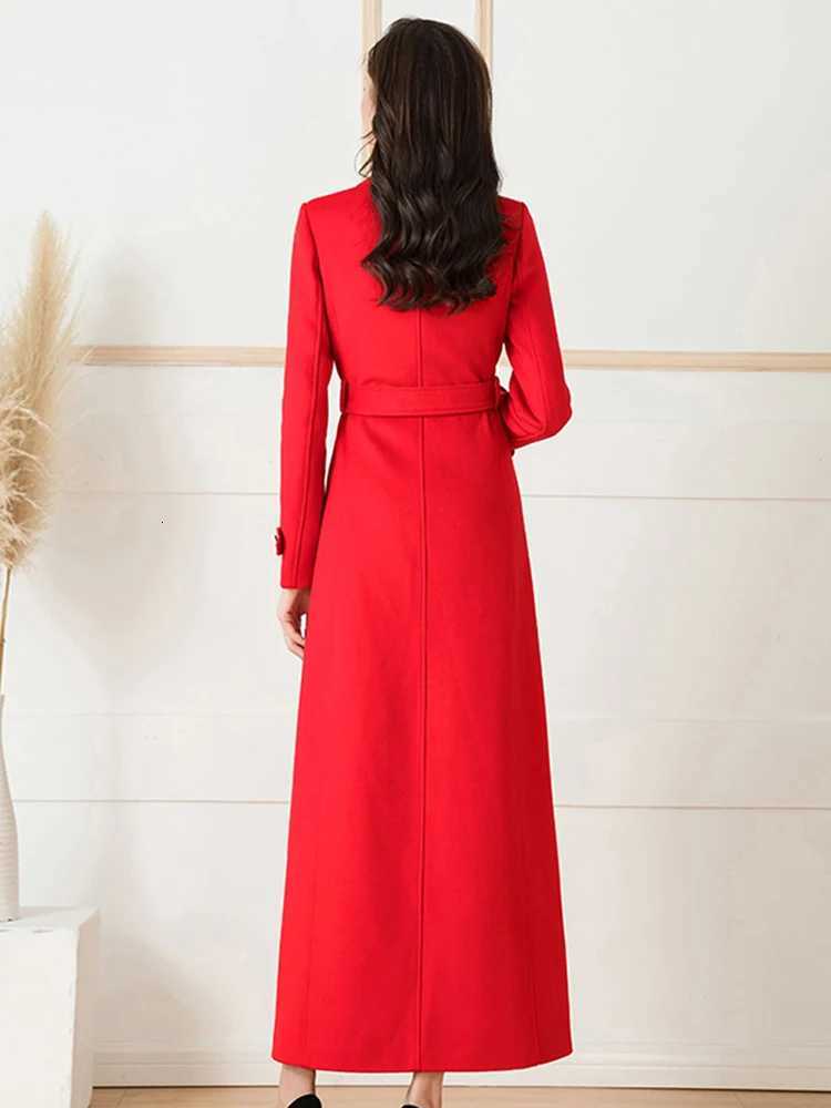 New Women Red Woolen Coat Autumn Winter Fashion Vintage Hepburn Style Double Breasted Belt Slim Long Wool Blends Tops Coat Z250813