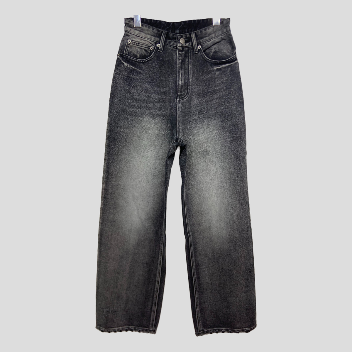 Retro relaxed-fit outfit of choice: distressed frayed hem washed denim wide-leg pants 24-005