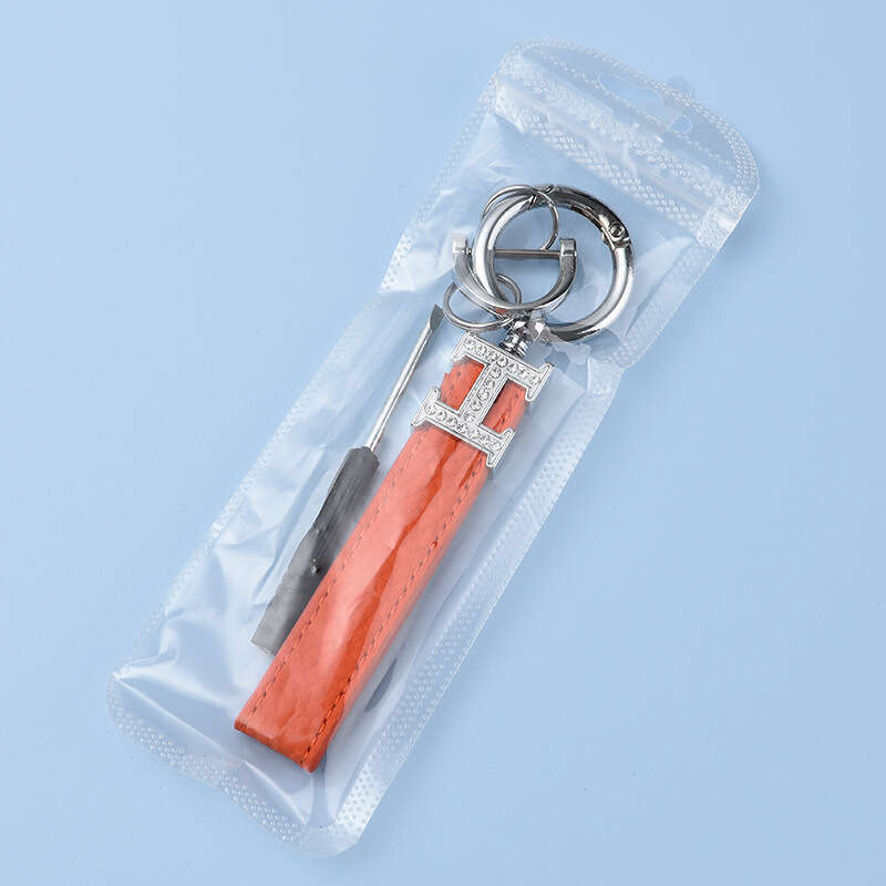 Car for Women Cute Personalized Creative Pendant Genuine Leather High-end Dia-encrusted H Keychain Internet Celebrity Circle Chain Fashion