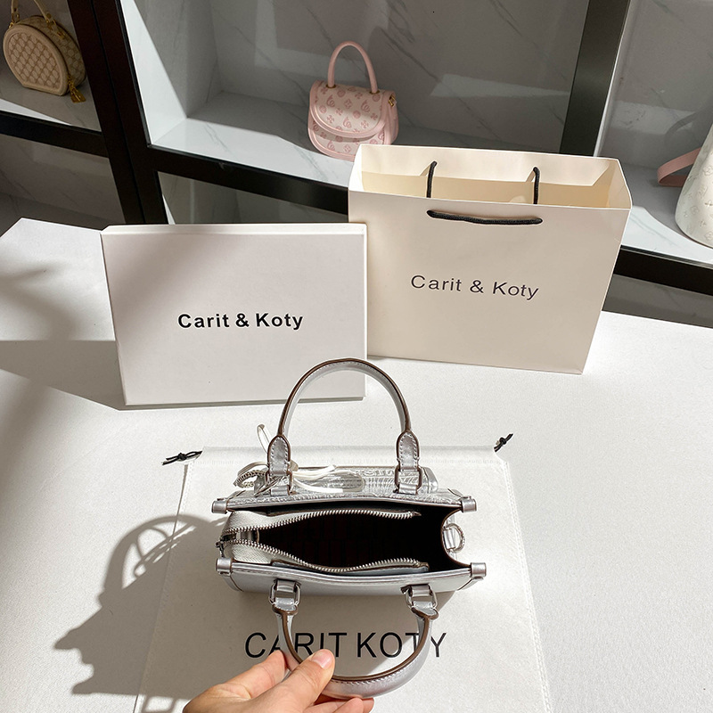 Luxury Handbag Designer Free Shipping Direct Silver Heavy-duty Embroidered Handbag 2025 New Fashionable High-end Office Handbag Women's Shoulder 