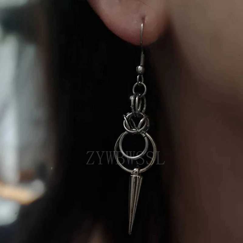 Stainless Steel Gothic Chainmail Double O Ring Spike Earrings | Huggie Hoops | Silver Hoops Y250812