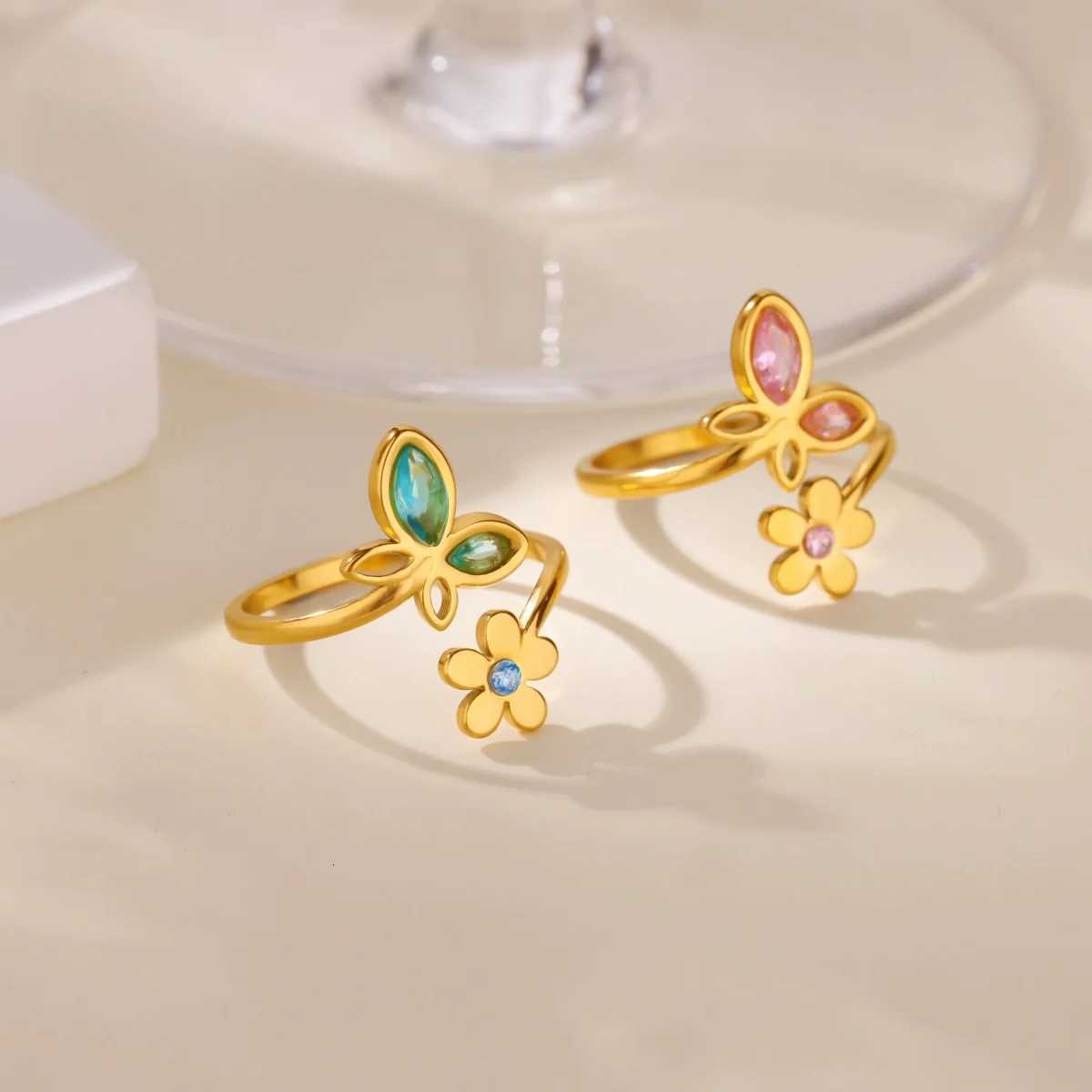 Luxury Zircon Butterfly Flower Rings for Women Stainless Steel Gold Color Cheap Ring Fashion Wedding Couple Y2K Jewelry Rings W250812