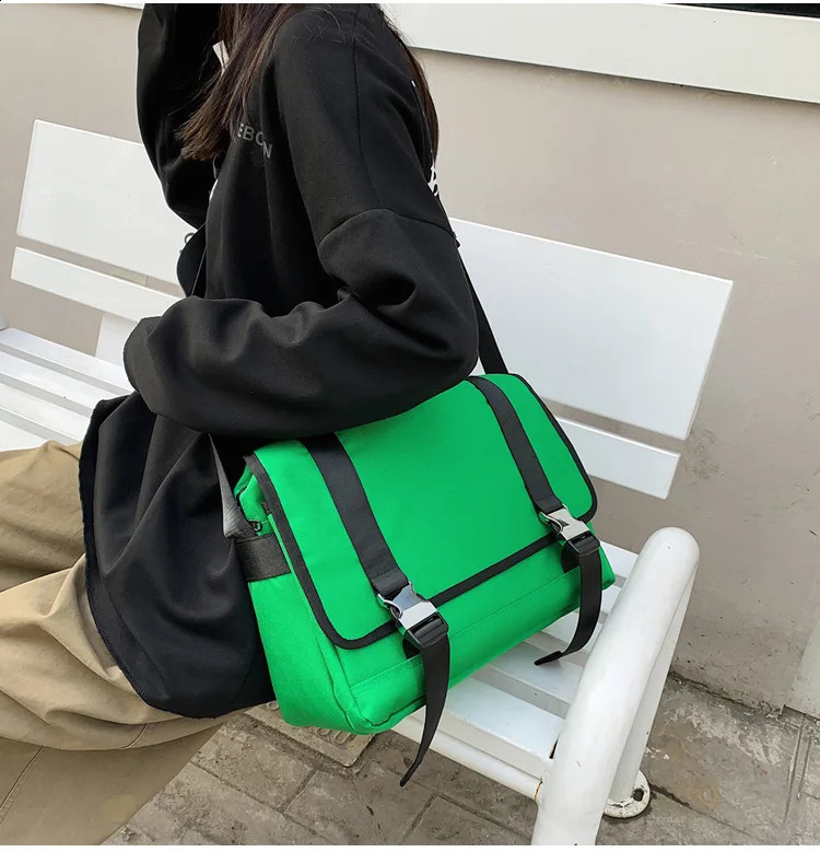 Student women Messenger bag Large capacity Travel Nylon female shoulder bag ladies crossbody bag Casual big handbag green bolsa 250809