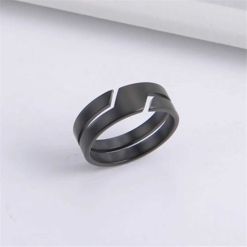 Fashion Simple Stainless Steel Couple Ring for Men Women Casual Finger Rings Jewelry Engagement Anniversary Gift W250812