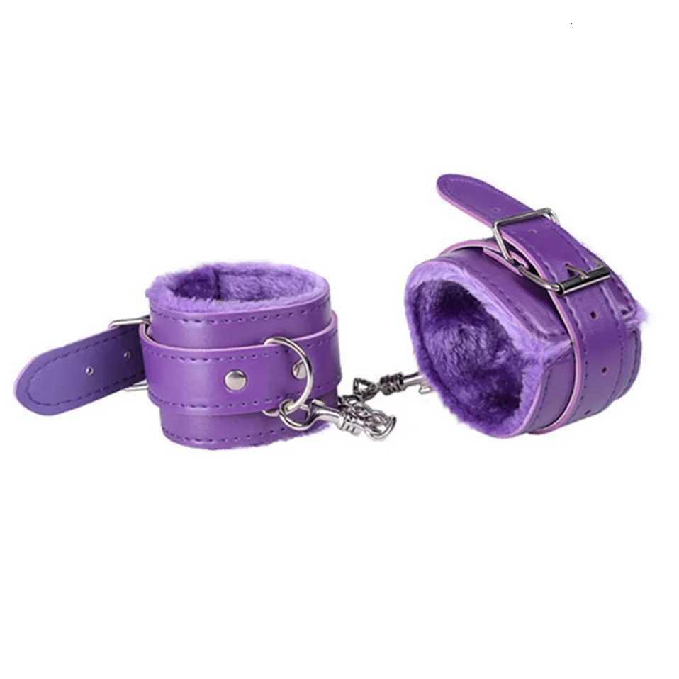 Leather Slave Sex Handcuffs BDSM Ankle Cuffs Restraints Bondage Bracelet Erotic Adult Sex Toys for Women Exotic Accessories XJ250813