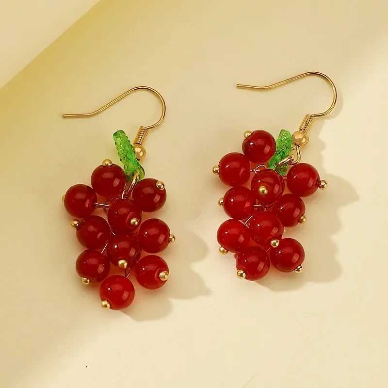 New Summer Unique Design Grape Beaded Earrings For Women Personalized Daily Accessory Party Jewelry Anniversary Birthday Gifts Y250812