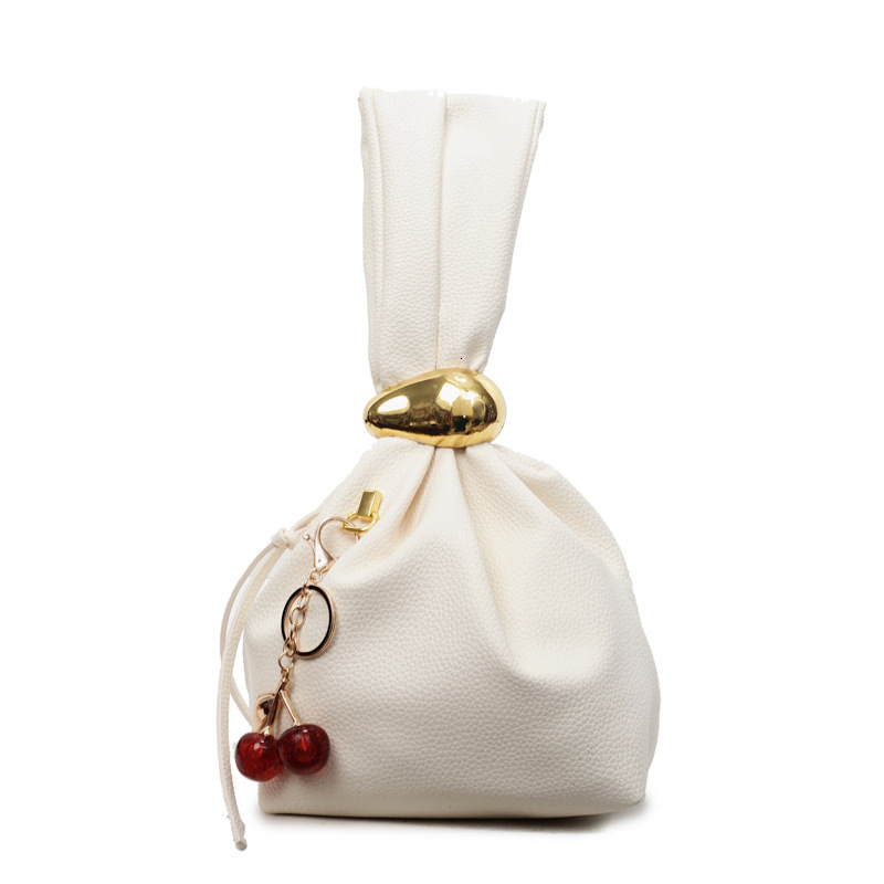 2025 New Women's Designer Luxury Brand Fashionable Personalized Commuting Women's Bag Retro Simple Elegant Handbag Wallet