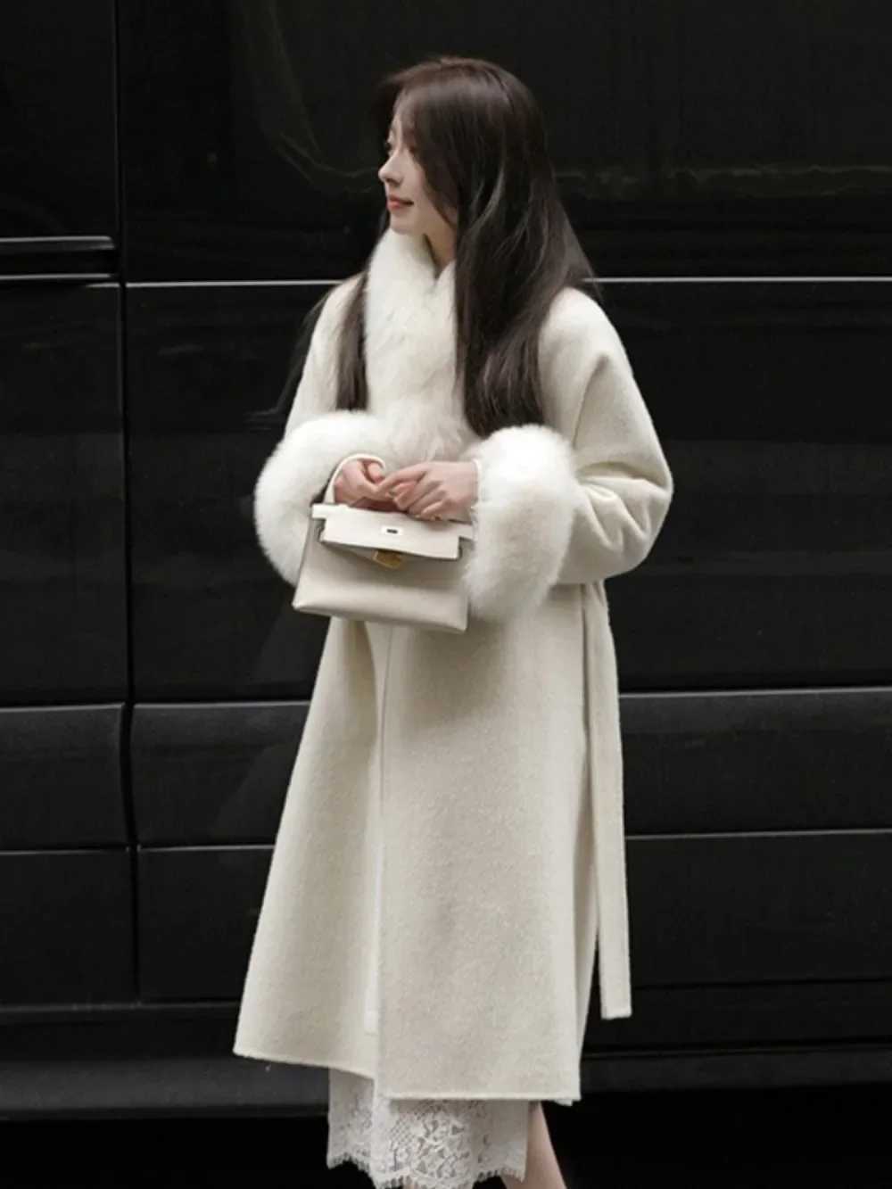 2024 Autumn Winter New Women Long Loose Belt Fashion Woolen Coat Female with Detachable Fur Sleeves and Real Fur Collar Wool Jacket Z250813