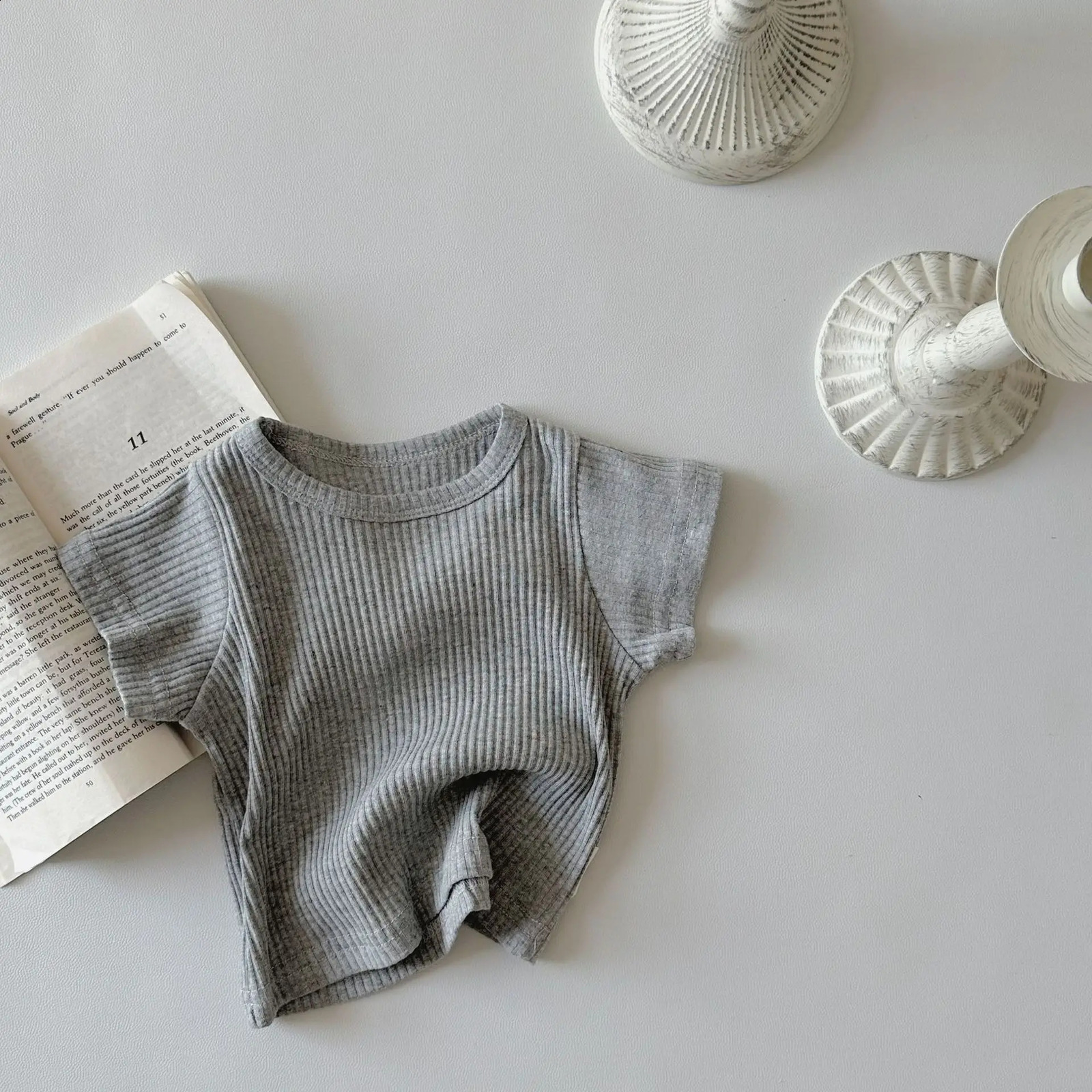 Summer Baby Short Sleeve T Shirts Cotton Infant Boy Solid Versatile Tees Toddler Girl Oneck Ribbed Bottoming Tops 250812