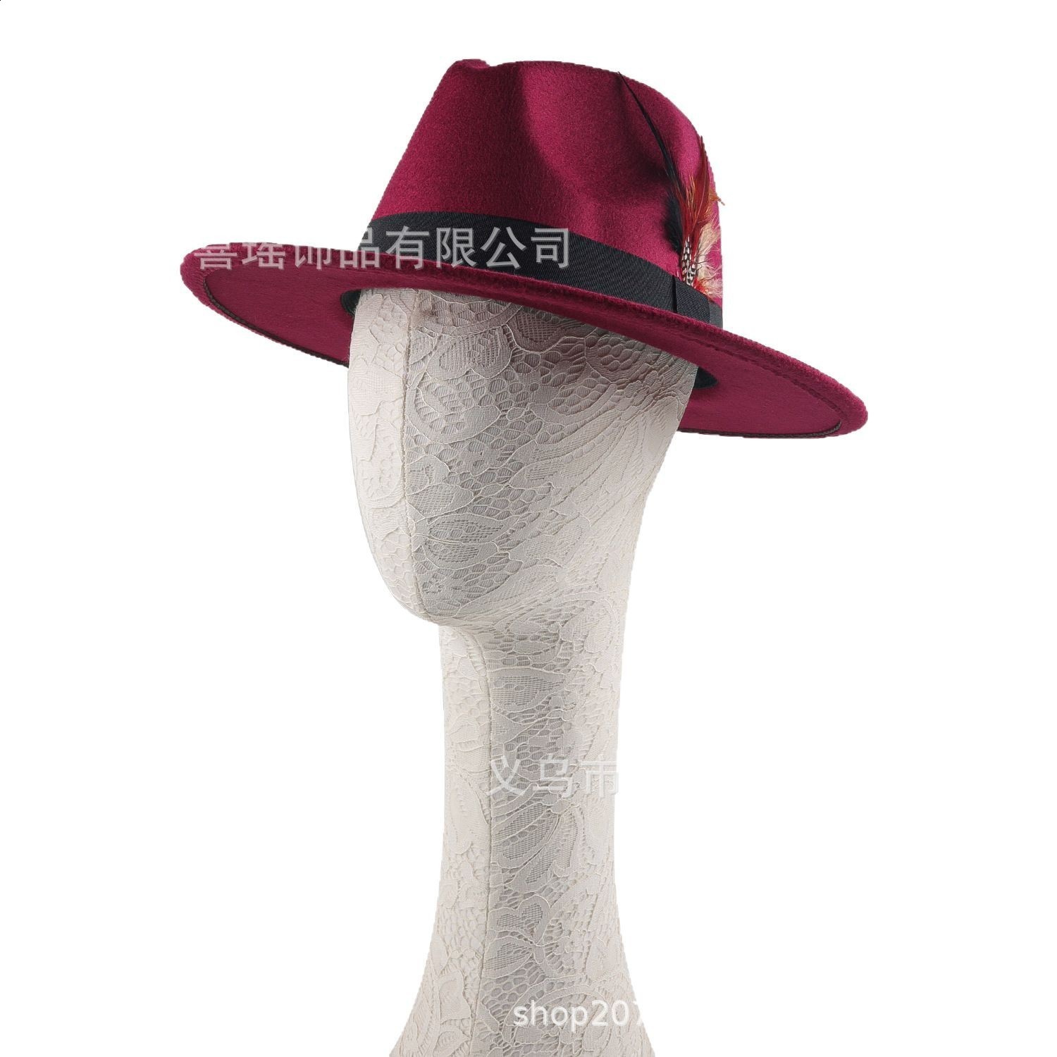 Vintage felt hat fedora pearl heart bow feather accessories mens hat wide brim hat wholesale 241011