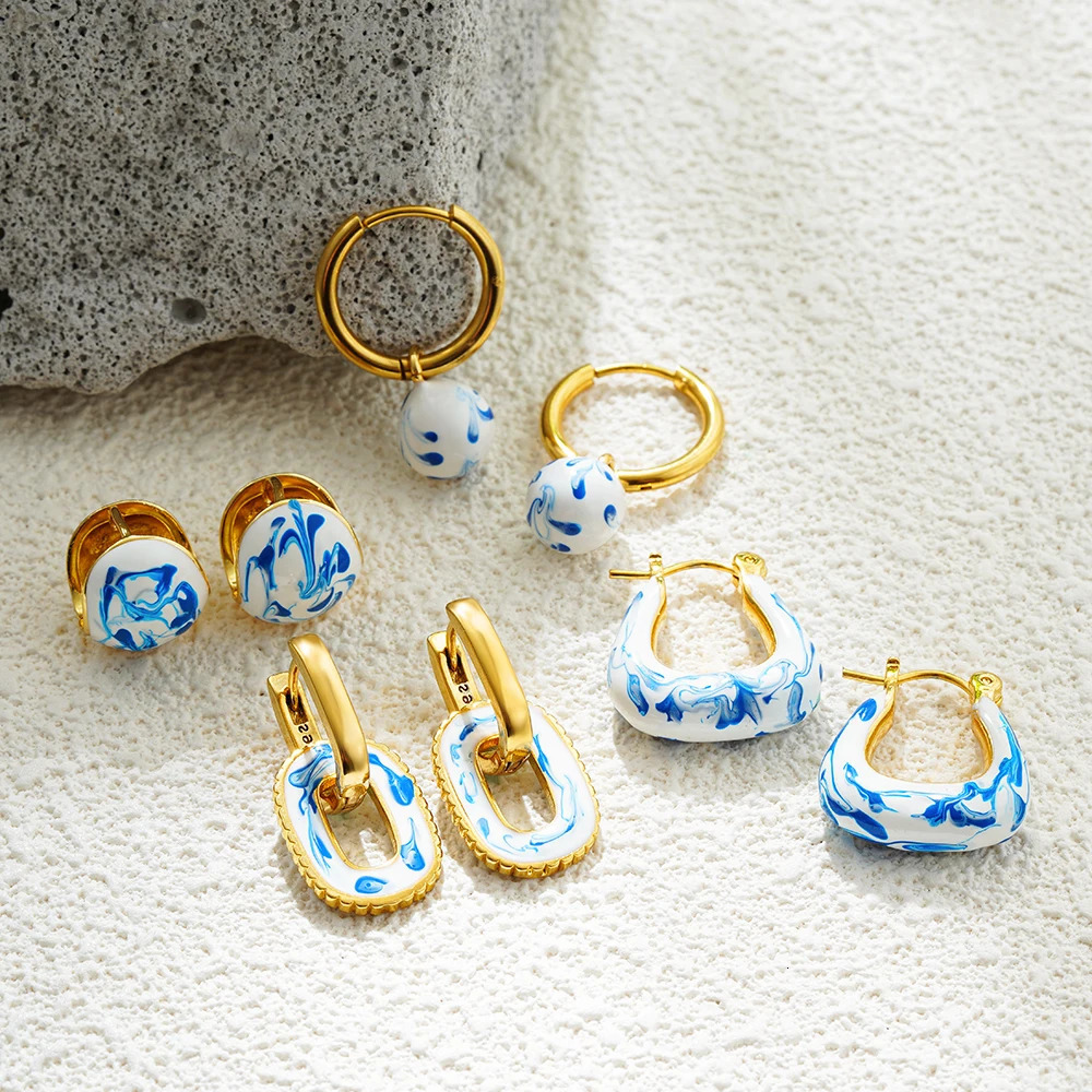 Fashion White and Blue Enamel Flower Round Beads Hoop Earrings for Women Geometric Gold Plated Stainless Steel Huggie Hoops 250812