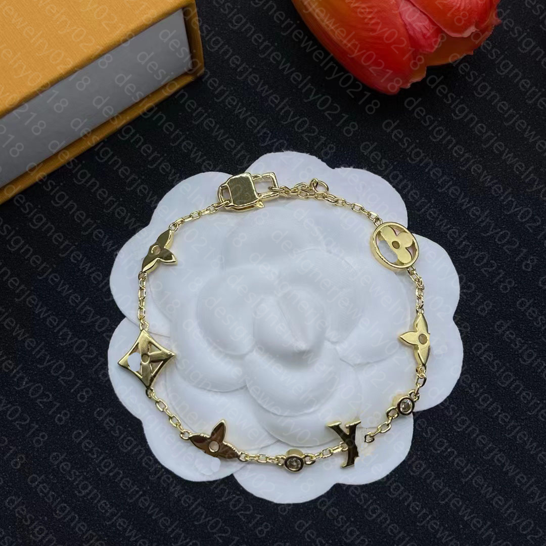 bracelet designer bracelet high quality diamonds bracelets for women luxury bracelets alphabet valentine gift Elegant Women Christmas gifts nice