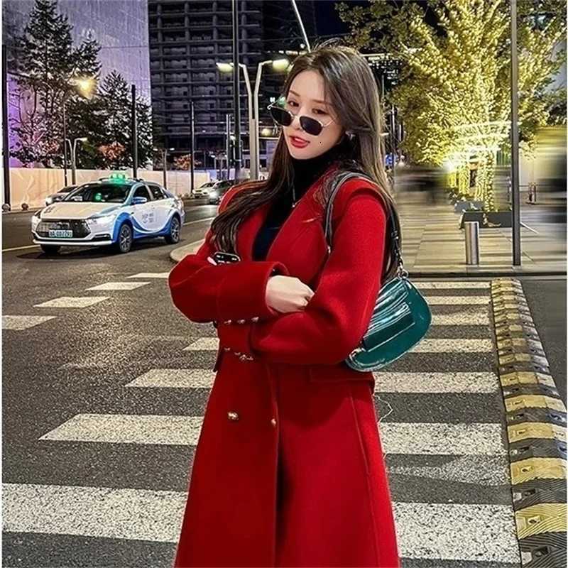 2024 Autumn Winter Female Medium Long Styles Outerwear Korean Ladies Long Sleeves Woolen Top Women Solid Color Wool Blend Jacket Z250813