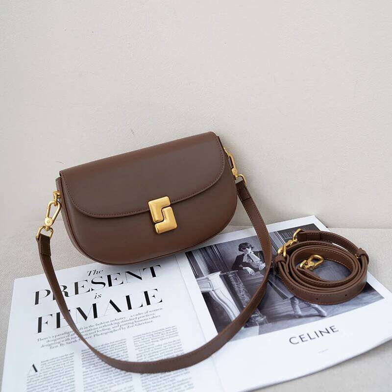 Cowhide Small Fashion Square Bag Genuine Leather Crossbody High end Feeling HandBag Women's Commuting Flap Box Bags new