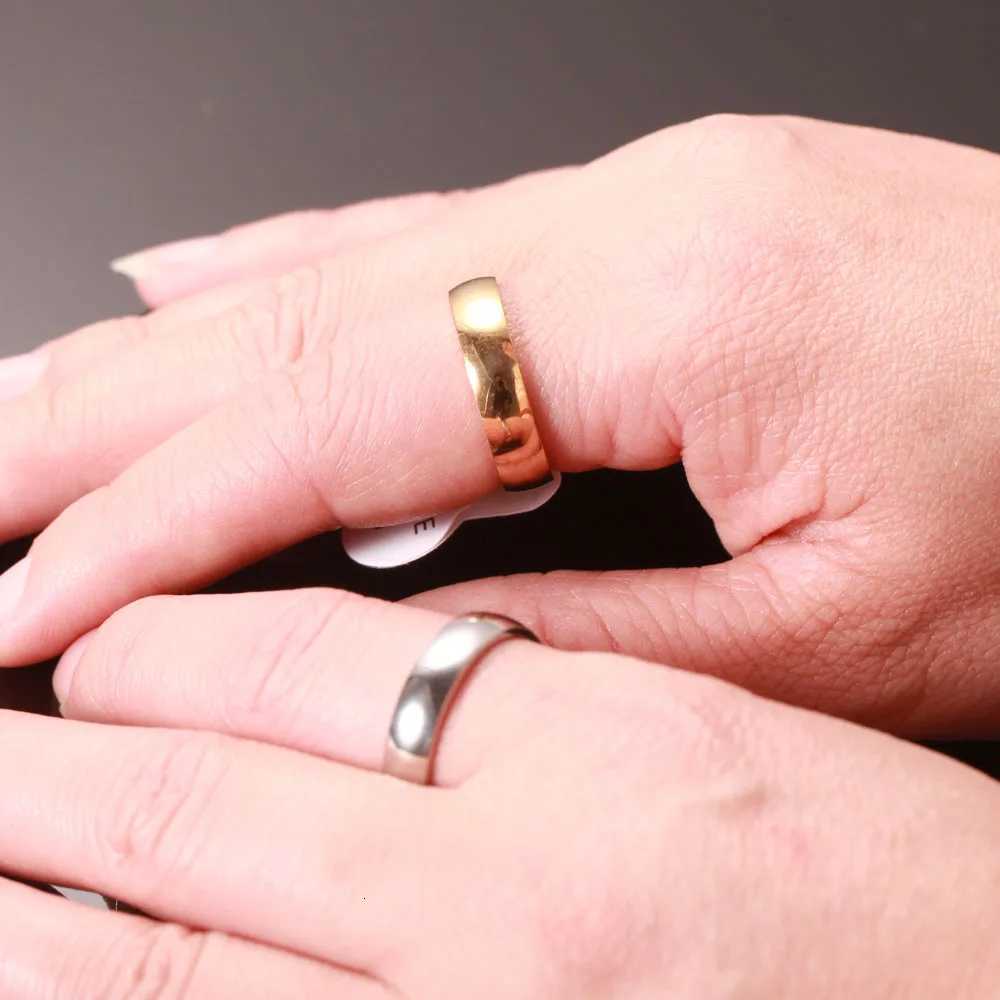 Gold Color Wedding Bands Couple Rings for Women Men Jewelry Stainless Steel Engagement Rings Anniversary Gift Design Wholesale W250812