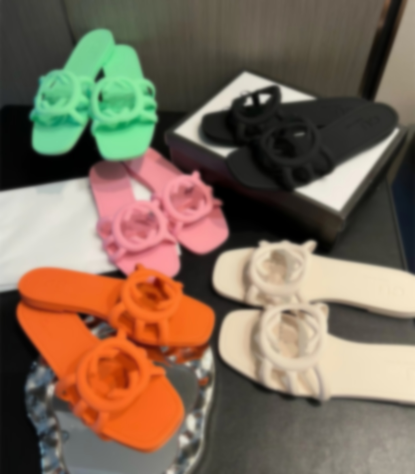 2025 Luxury Designer Woman Flat Slippers Candy Color Sandals Casual Bottom Slippers Summer Women Slide New Jelly Shoes for Women gu Slidegg